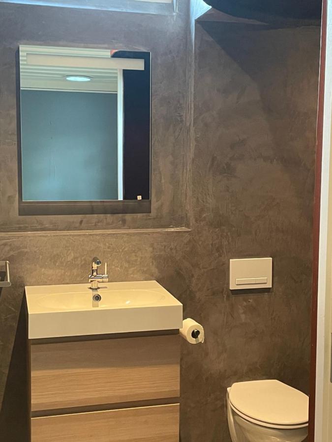 Tiny-House Van Zeecontainers Bij Het Bos Oranjewoud Esterno foto